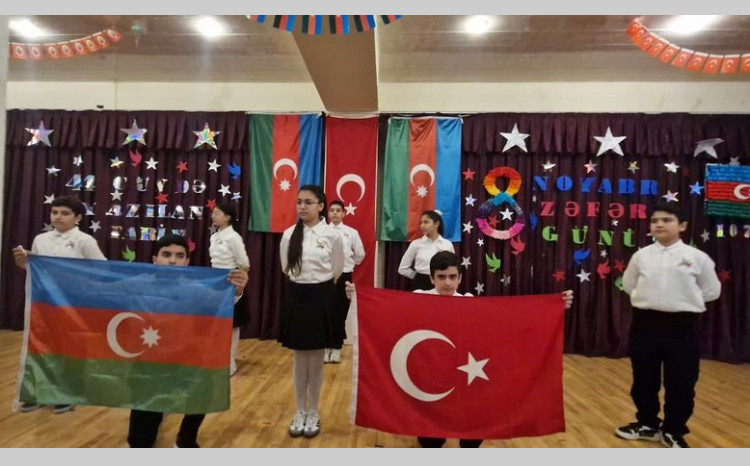 Bakı Atatürk Liseyində Zəfər Gününün 5-ci ildönümü münasibətilə tədbir keçirilib 