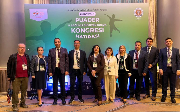 Bursada Azərbaycan pediatrları uşaq sağlamlığı sahəsində çağırışları müzakirə etdilər 