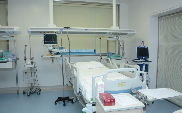 Yasamalda yanğında zəhərlənən 27 nəfərdən 20-si evə buraxılıb - Kliniki Tibbi Mərkəz