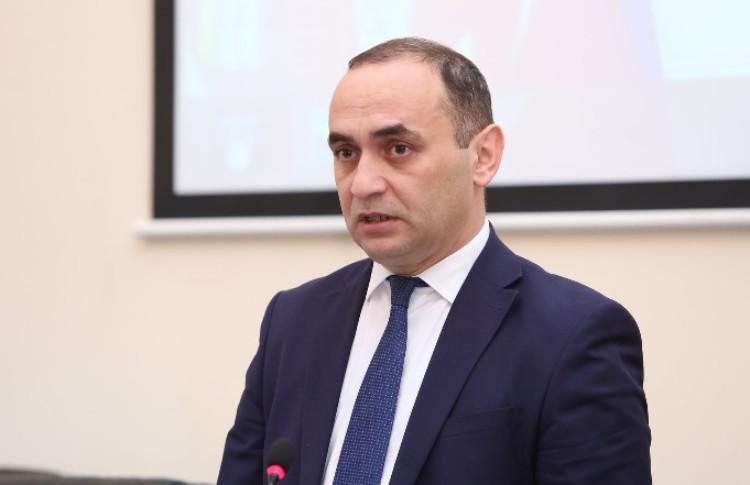 Dəyişikliklər onu göstərir ki, ölkəmizdə kadr islahatları davam edir 