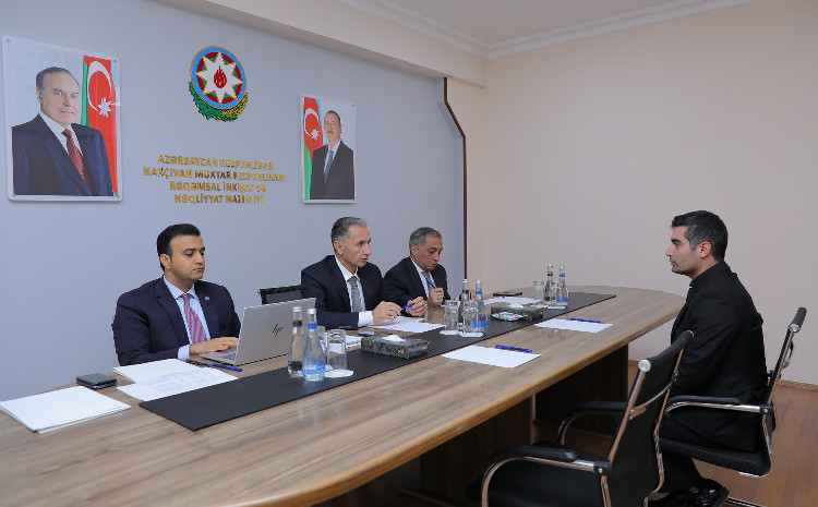 Министр Рашад Набиев принял граждан в Нахчыване 