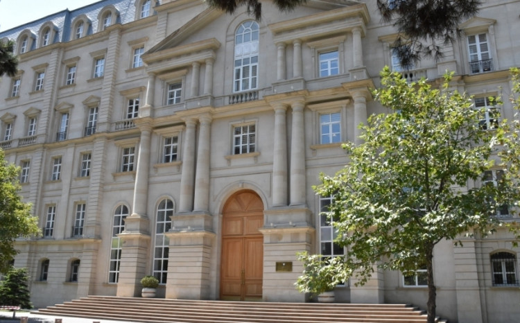 An auction was held for placement of 720-day bonds of the Ministry of Finance 