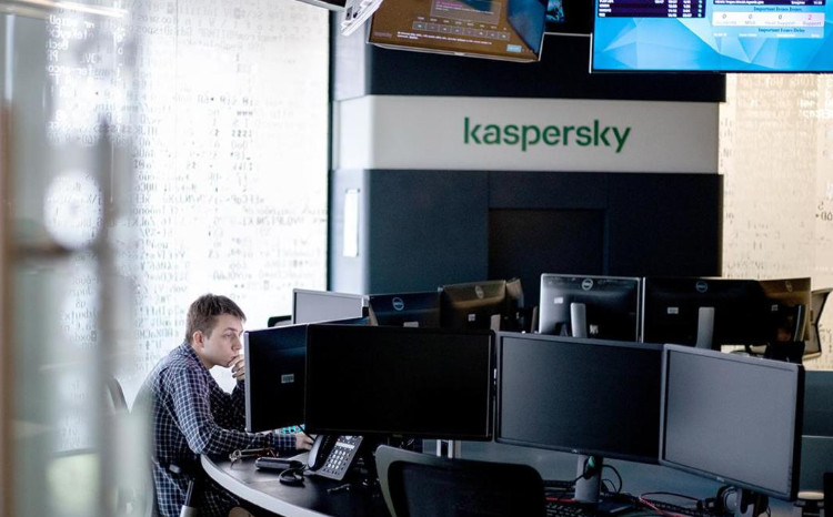 Uşaqların həyatında süni intellekt: məsuliyyətli və təhlükəsiz istifadə üçün Kaspersky-dən tövsiyələr 