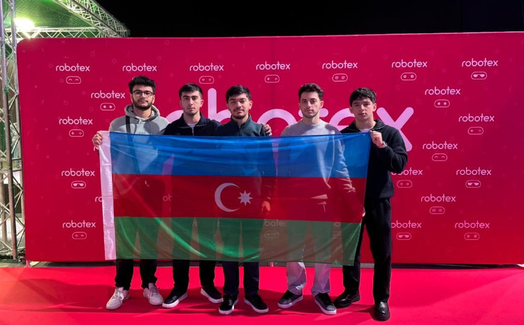 UNEC tələbələri “Robotex International 2025” yarışında ölkədə 1-ci, dünyada 5-ci olublar 
