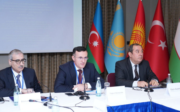 Ədliyyə Akademiyasının təşkilatçılığı ilə Türk dövlətlərində hakimiyyətin konstitusion əsasları müzakirə olunub 