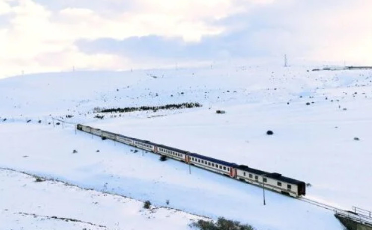 “Tourist Eastern Express” qış mövsümünün ilk səfərinə çıxır 
