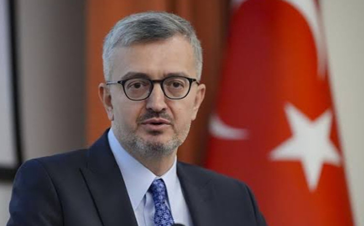 Burhanettin Duran: “Əsrin fəlakəti” xalqımızın həmrəyliyini, yenidən qurmaq əzmini ortaya qoydu 