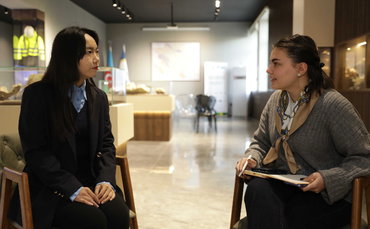 Çinli tələbə: “BDU-dakı çoxmədəniyyətli mühit elmi inkişafıma töhfə verdi” - MÜSAHİBƏ