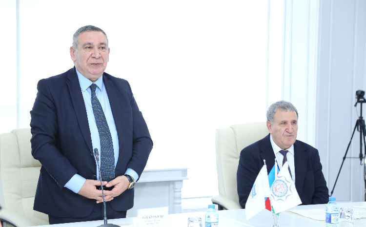 Rəşad Məcid: “Dövlət başçısının Azərbaycan dilinin inkişafı və qorunması ilə bağlı çağırışları medianın üzərinə daha böyük öhdəliklər və vəzifələr qoymuşdur” 