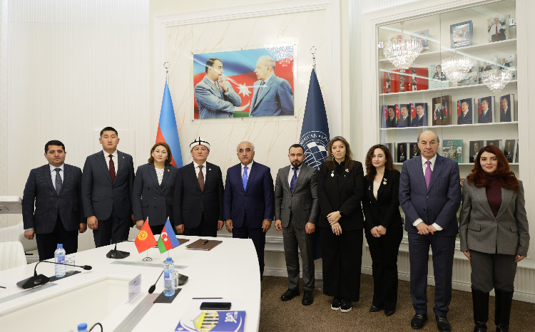 Между UNEC и Кыргызским национальным университетом подписано соглашение по программе двойного диплома ступени магистратуры 