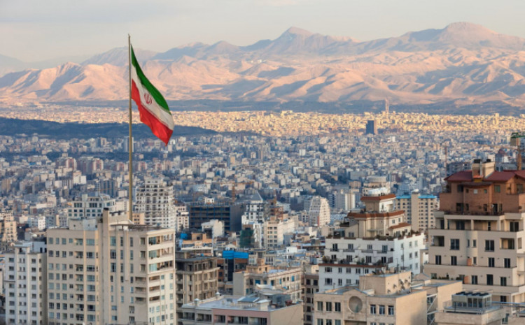 İran XİN: ABŞ və İsrailin hücumları cavabsız qalmayacaq 