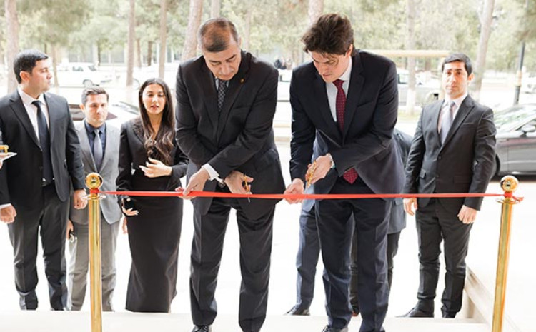 Unibank Şirvanda yeni filialını açıb 