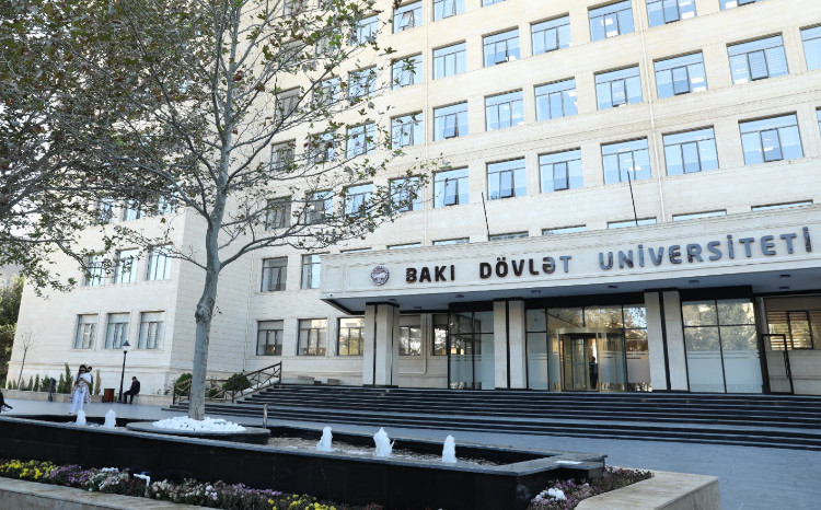 BDU-da süni intellektin həyat elmlərində tətbiqinə dair elmi seminar 