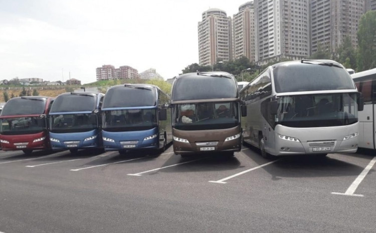 Martın 19-da paytaxtdan bölgələrə rekord sayda sərnişin daşınıb 