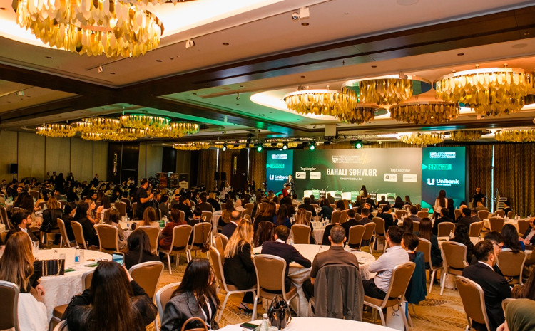 Unibank IV Vergi və Mühasibatlıq Zirvəsinə dəstək verib 