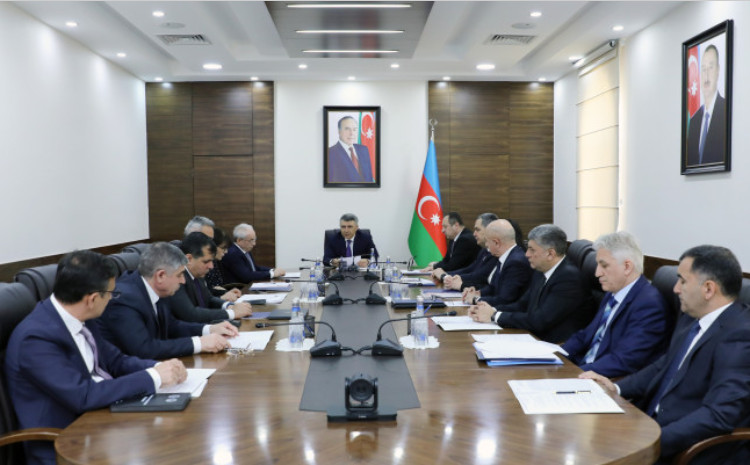 Məhkəmə-Hüquq Şurasının növbəti iclası keçirilib 