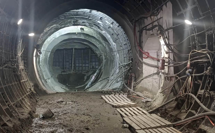 “Cəfər Cabbarlı-Nizami” tunelinin birinci mərhələsi tamamlanıb 