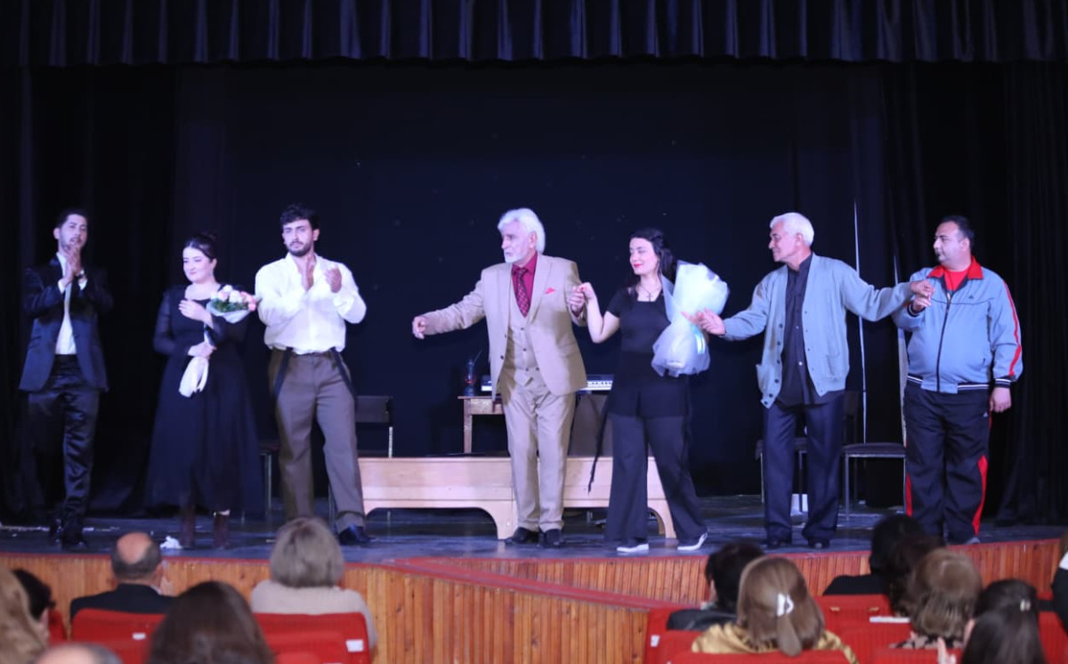 Lənkəran Dövlət Dram Teatrı “Məkr və məhəbbət” tamaşası ilə Qaxda çıxış edib 