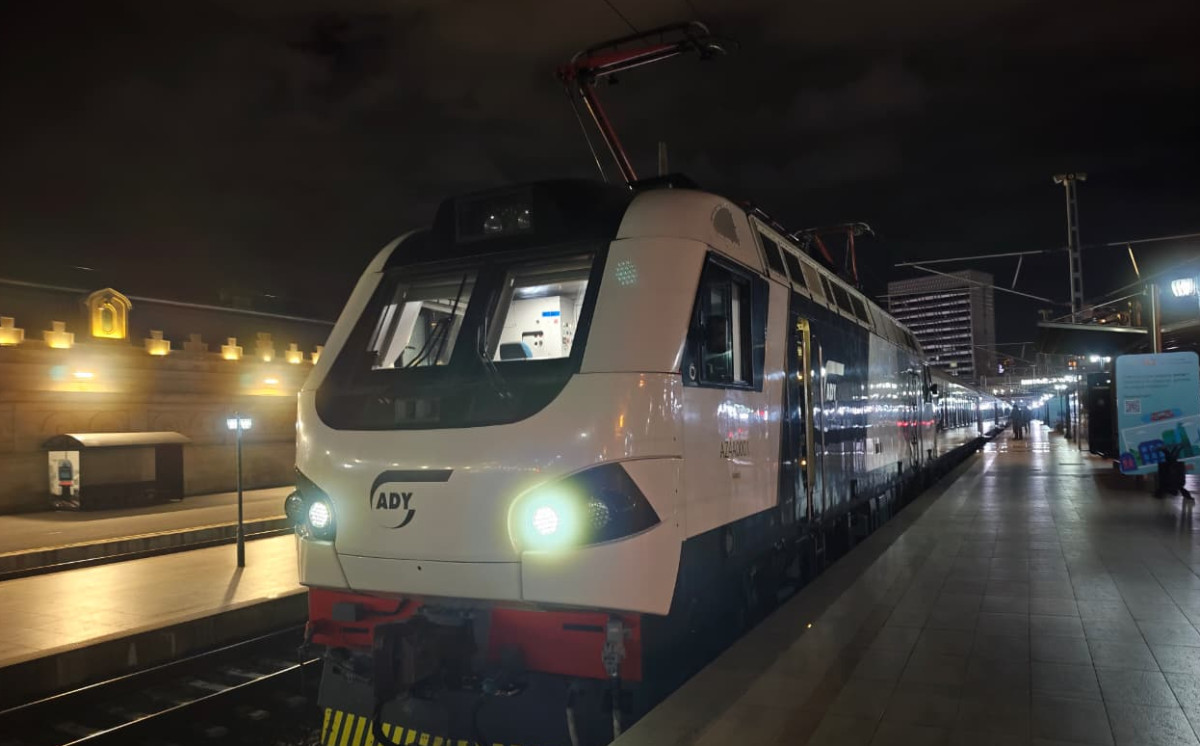 Azərbaycan Dəmir Yolları Bakı–Tbilisi–Bakı marşrutu üzrə sərnişin daşımalarını bərpa edib 