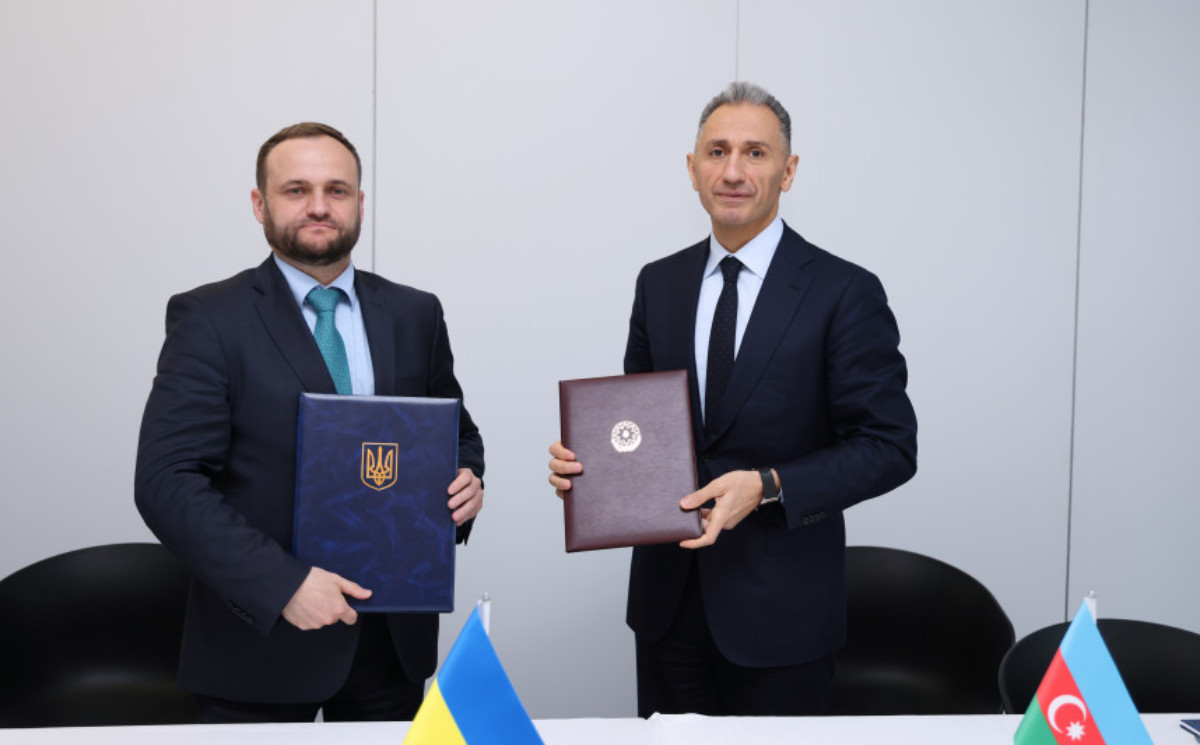 Министр Рашад Набиев встретился с заместителем премьер-министра Украины, министром развития общин и территорий 