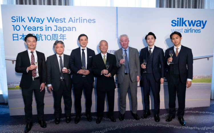 “Silk Way West Airlines” Yaponiyaya uçuşlarının 10 illiyini qeyd edir 