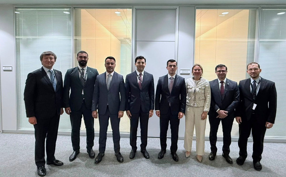 Bakı Fond Birjasınıın nümayəndə heyəti Türk İnvestisiya Fondunun rəhbərliyi ilə görüş keçirib 