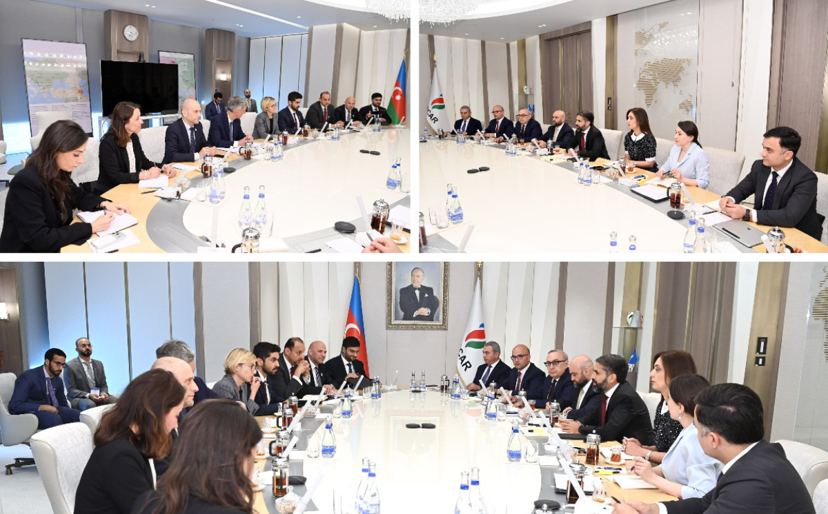 SOCAR-ın prezidenti, “TotalEnergies” şirkətinin baş vitse-prezidenti və XRG şirkətinin Beynəlxalq qaz məsələləri üzrə prezidenti arasında görüş keçirilib 