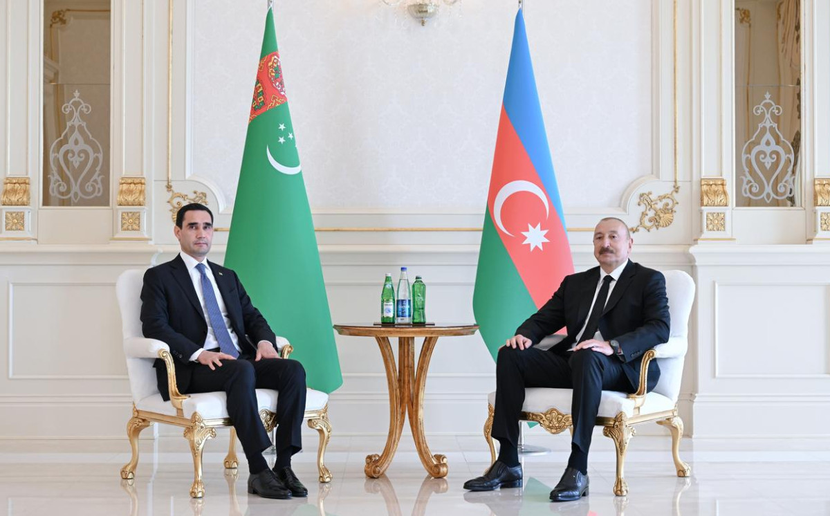 Azərbaycan - Türkmənistan münasibətləri strateji tərəfdaşlığın yeni mərhələsinə daxil olur 