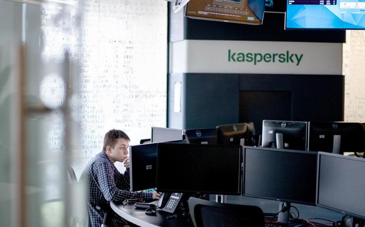 Uşaqları internetdə gözləyən 6 təhlükə və onlardan qorunmağın yolları - Kaspersky-dən valideynlərə tövsiyələr 