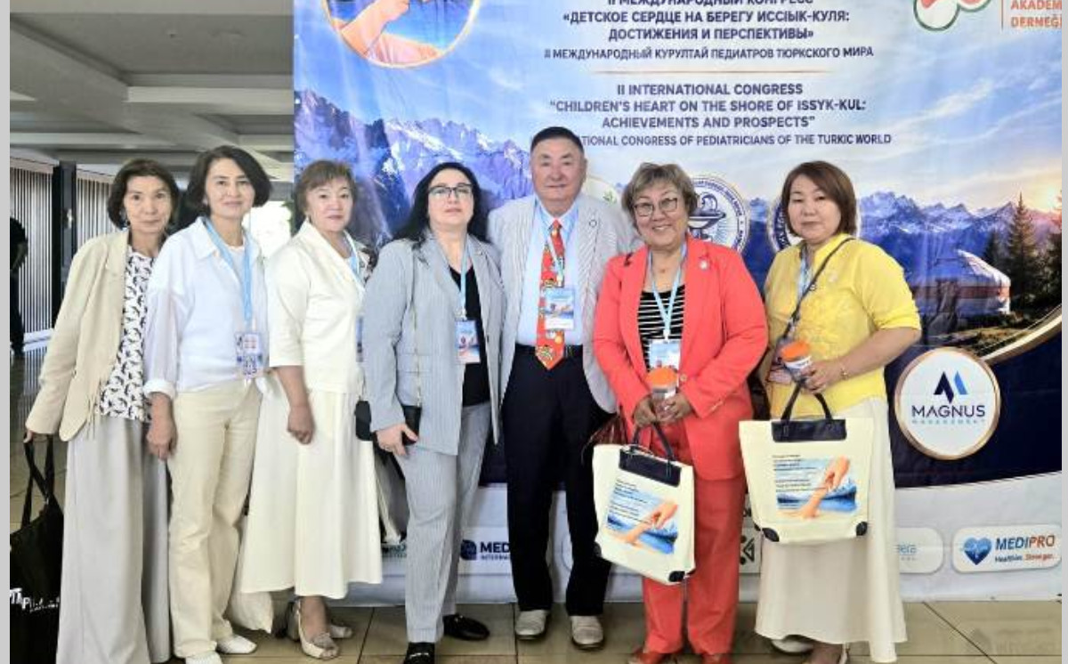 Azərbaycanlı pediatrlar beynəlxalq konqresdə brusellyoz, nadir xəstəliklər və viral hepatitlərin müalicəsində yenilikləri təqdim ediblər 