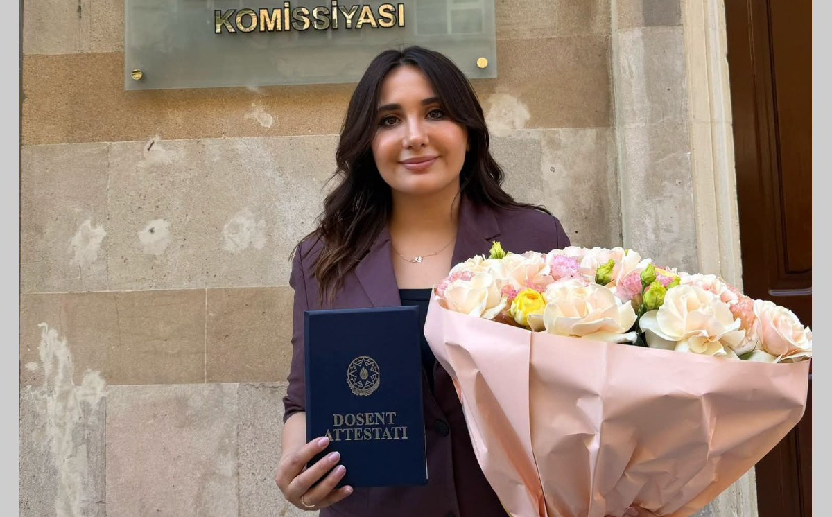 Dillər Universitetinin əməkdaşına dosent elmi adı verilib 