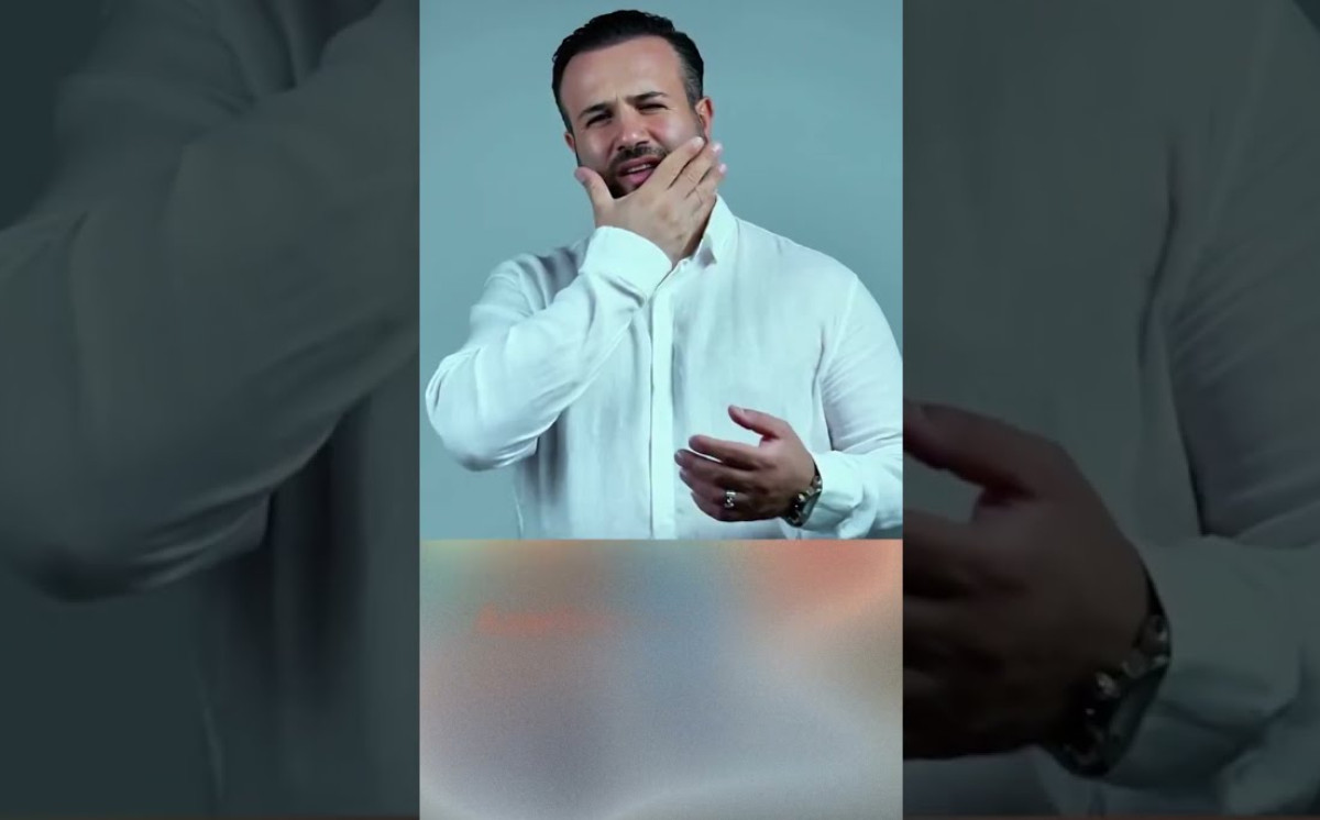 Elnur Məmmədov eşitmə məhdudiyyətli uşaqlarla “Azərbaycan qadını” layihəsini təqdim etdi 