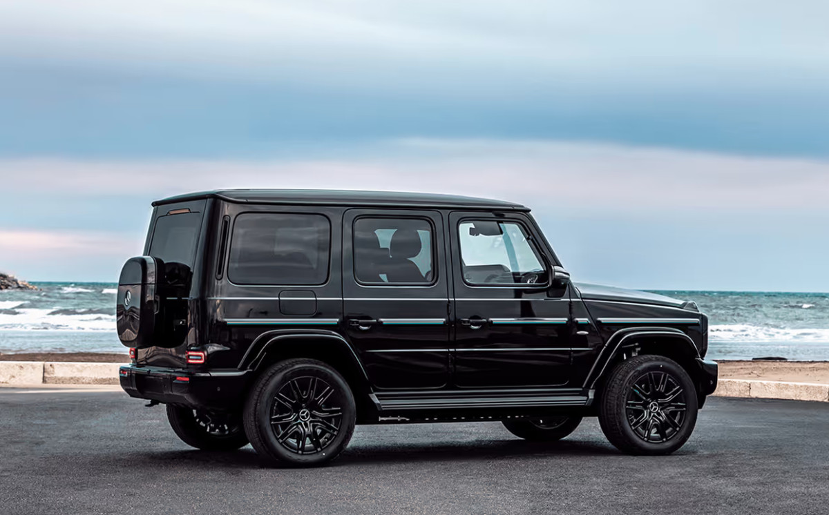 "Mercedes-Benz" təxminən 10 ildən sonra əfsanəvi "G-Class" kabrioletini geri qaytarır 