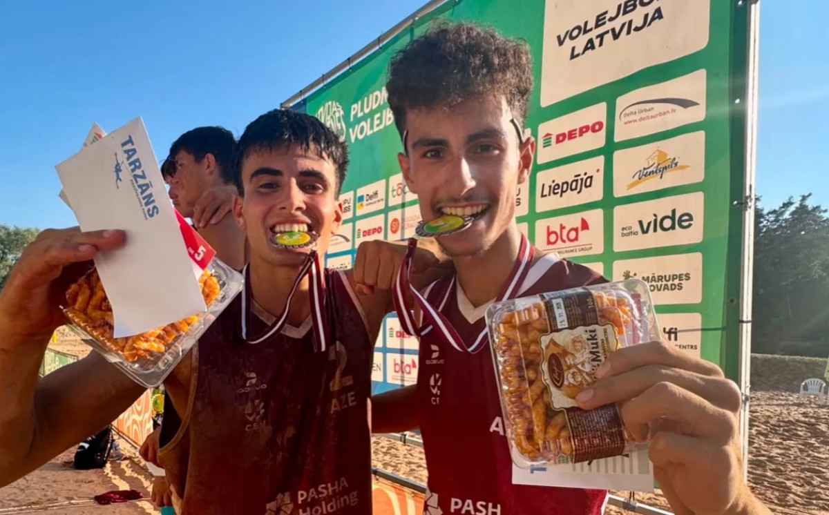 Azərbaycanın çimərlik voleybolu millisi bürünc medal qazandı 